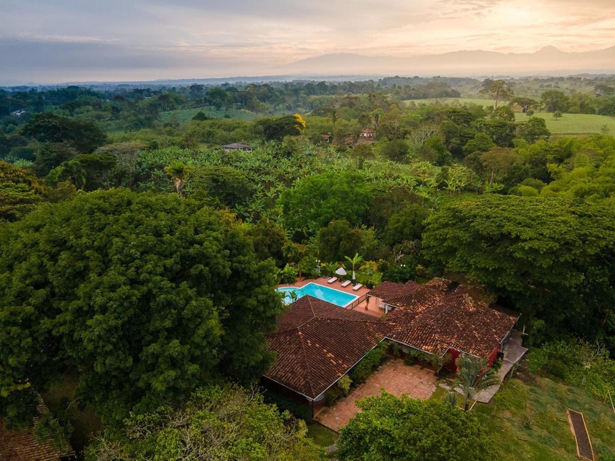 Hotel Muchosur Quimbaya Exteriér fotografie